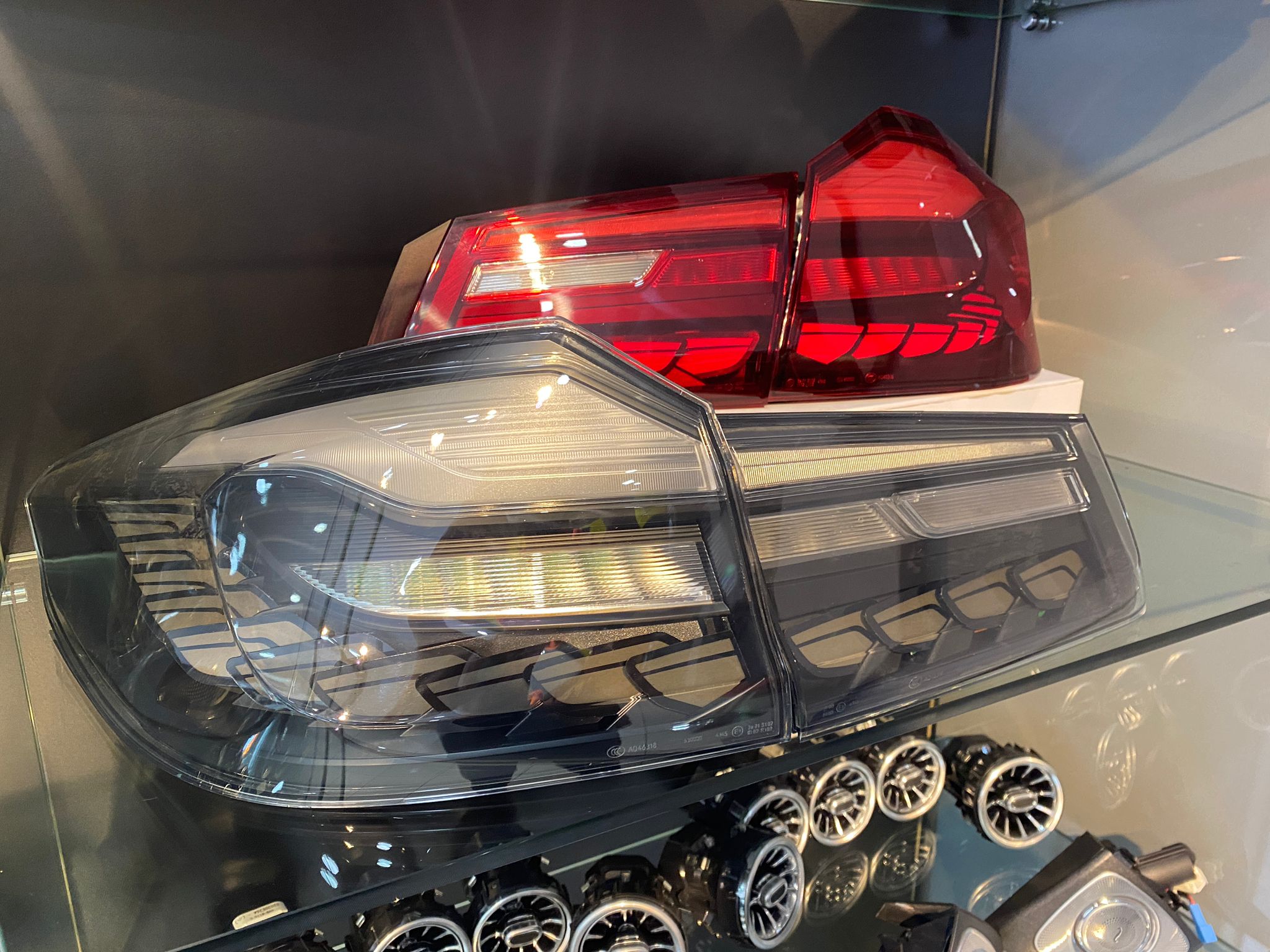 BMW G20 GTS OLED STOP LAMBASI- Kırmızı